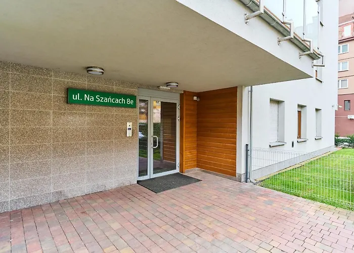 Na Szancach With Balcony By Renters Apartmán Vratislav