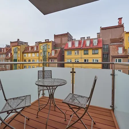 Apartment Na Szancach With Balcony By Renters Wroclaw