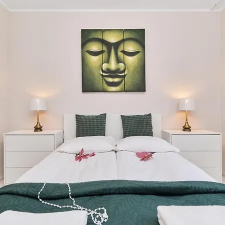 Na Szancach With Balcony By Renters Apartment Wroclaw